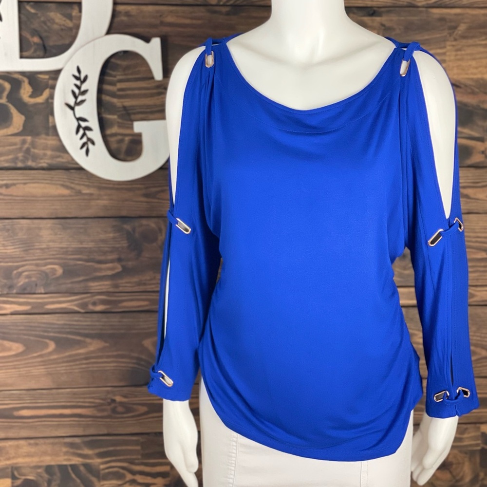 Cable & Gauge | Grommet Split Sleeve Boat Neck‎ Vibrant Royal Blue Long Sleeve